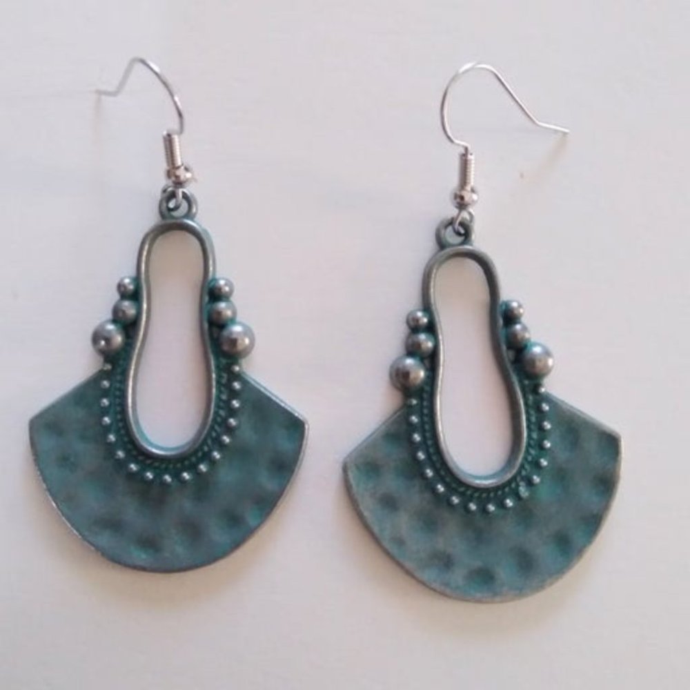 Women earrings